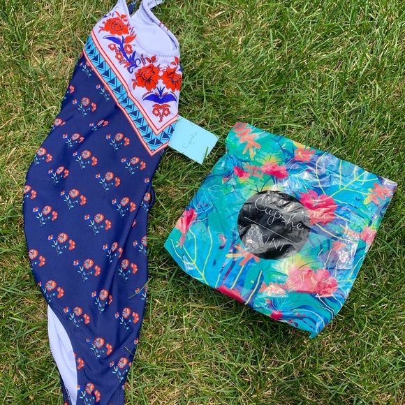 NWT Cupshe one piece swimsuit. Size Small. - Picture 4 of 6